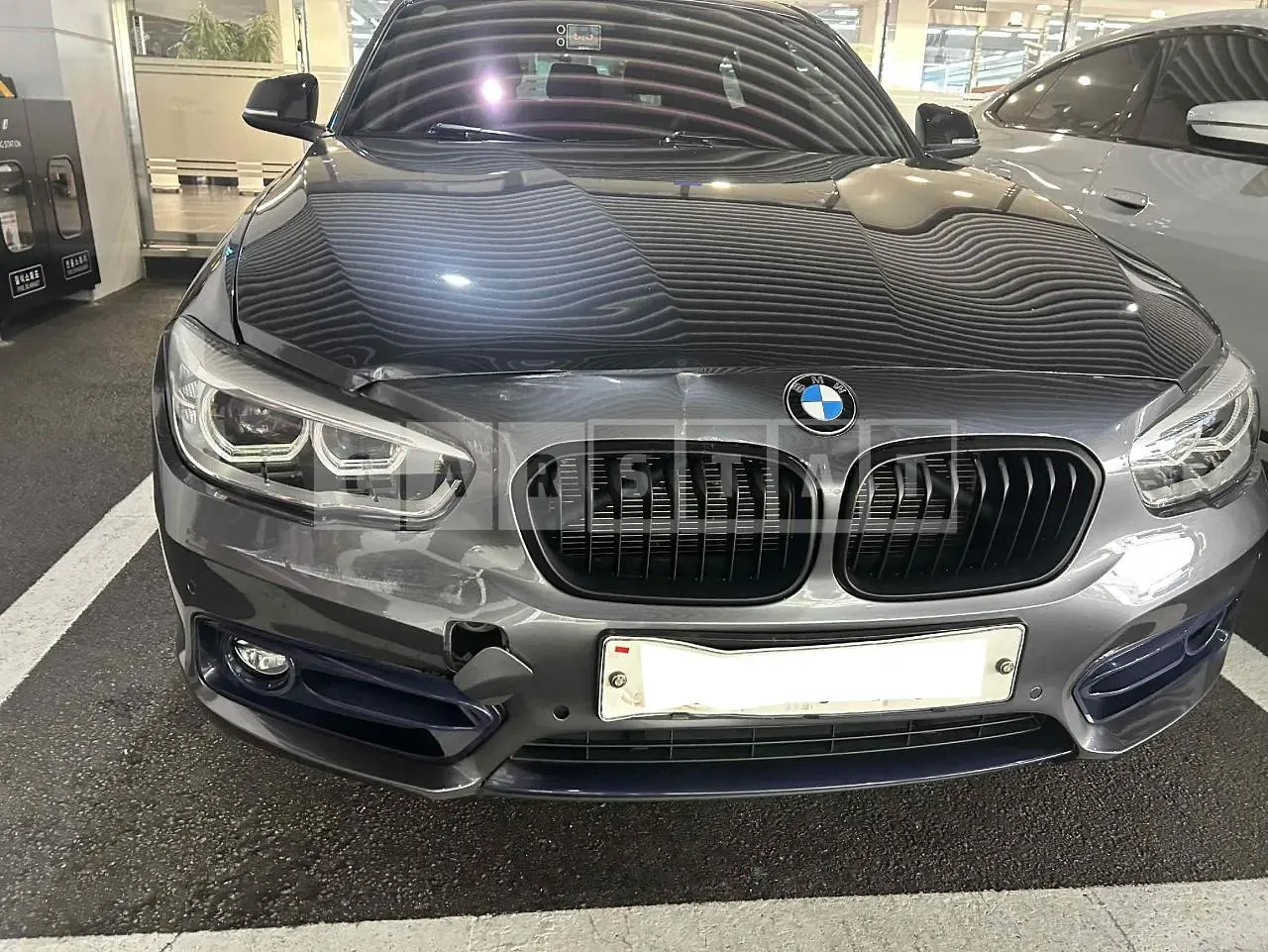 Photo 2 of 16: 2017 BMW 118d, VIN WBA1S5107H5D28699 — Korean insurance auction