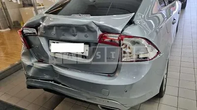 Photo 1 of 13: 2016 Volvo S60 D3 — Korean insurance auction