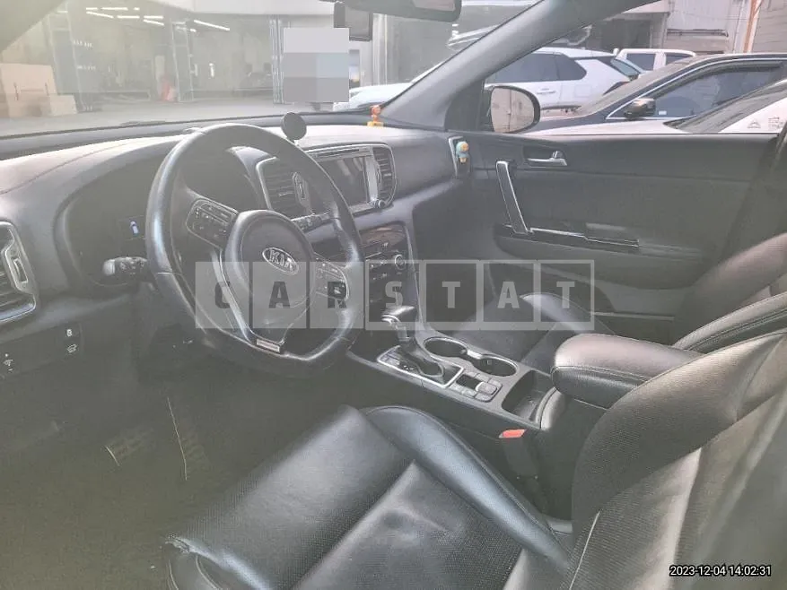 Photo 2 of 6: 2015 Kia Sportage 2.0, VIN KNAPR813BGK002640 — Korean insurance auction