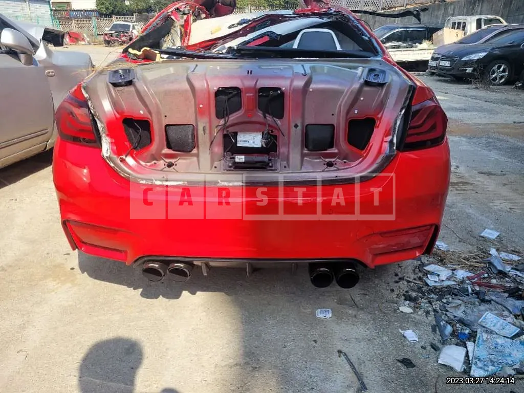 Photo 2 of 20: 2020 BMW M4 Coupe Competition Package, VIN WBS4Y910XLFH44635 — Korean insurance auction