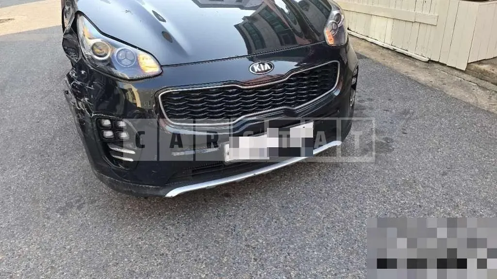 Photo 2 of 21: 2015 Kia Sportage — Korean insurance auction