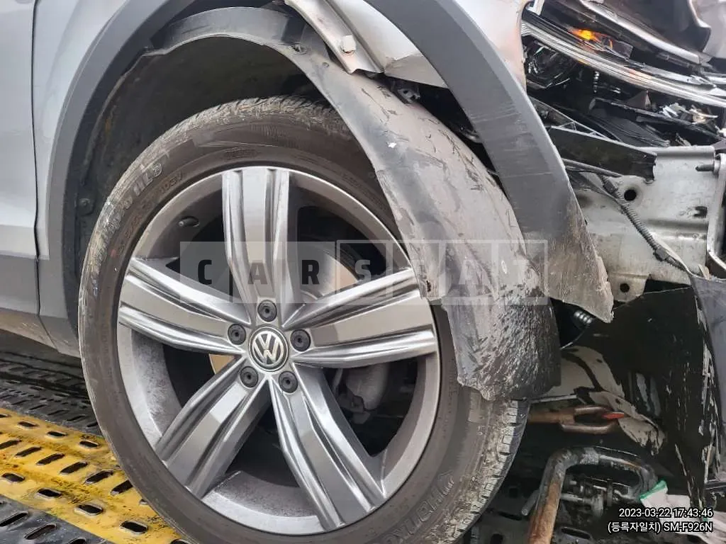 Photo 2 of 16: 2018 Volkswagen Tiguan 2.0 TDI 4MOTION, VIN WVGZZZ5NZJW964442 — Korean insurance auction