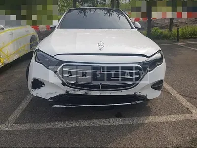 Photo 1 of 23: 2025 Mercedes-Benz E 300 4Matic — Korean insurance auction