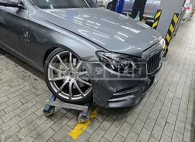 Photo 1 of 12: 2020 Mercedes-Benz E350 4Matic — Korean insurance auction