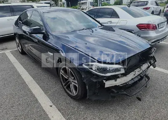 Photo 2 of 9: 2015 BMW 530d xDrive, VIN WBA5D3102FGV80858 — Korean insurance auction