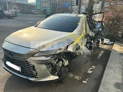 Photo 1 of 31: 2023 Lexus RX350h, VIN JTJCJAJAXP2014863 — Korean insurance auction