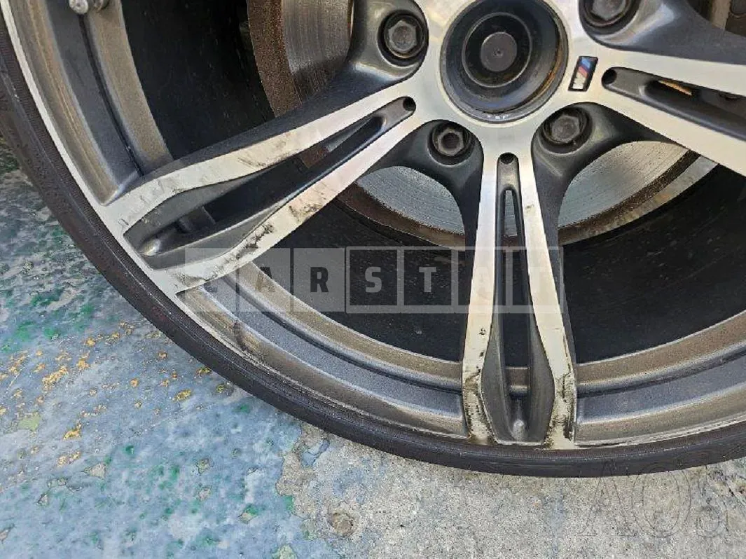 Photo 2 of 19: 2016 BMW 520d — Korean insurance auction