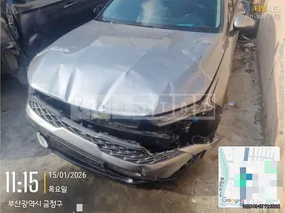 Photo 1 of 17: 2023 Kia K5 — Korean insurance auction