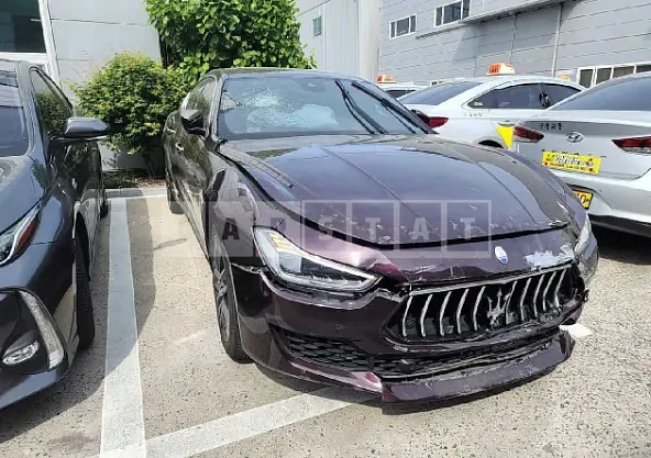 Photo 2 of 23: 2018 Maserati Gibli Diesel, VIN ZAM57TSG1J1269080 — Korean insurance auction