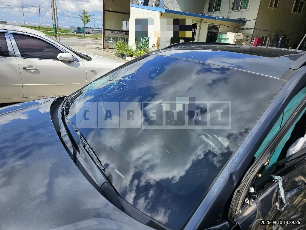 Photo 2 of 52: 2019 Hyundai Kona — Korean insurance auction