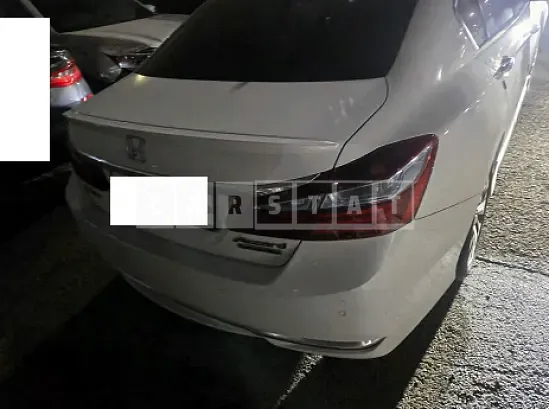 Photo 2 of 5: 2017 Honda Accord Hybrid — Korean insurance auction
