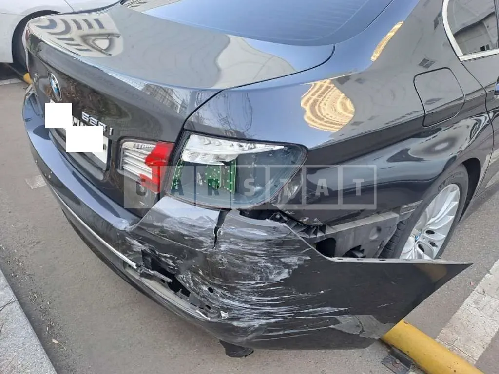 Photo 2 of 8: 2015 BMW 528i — Korean insurance auction