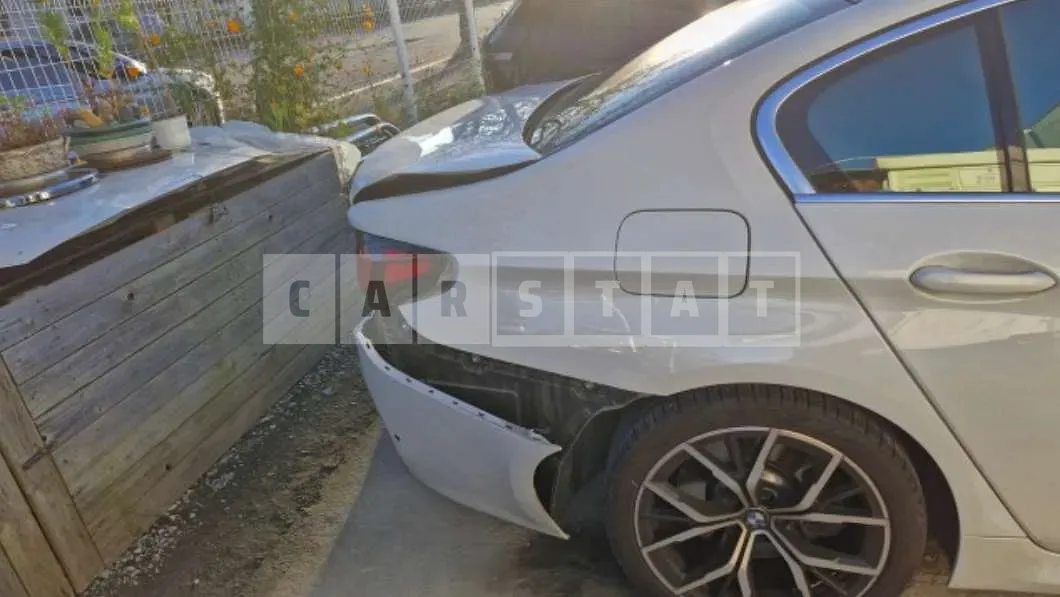 Photo 2 of 29: 2023 BMW 530i xDrive — Korean insurance auction
