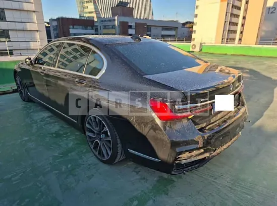 Photo 2 of 15: 2022 BMW 730Ld xDrive — Korean insurance auction