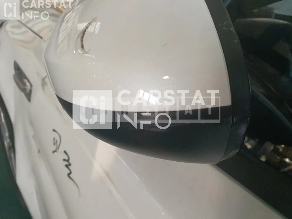 Photo 2 of 20: 2017 Kia K5 2.0 LPI, VIN KNAGS416BHA152260 — Korean insurance auction