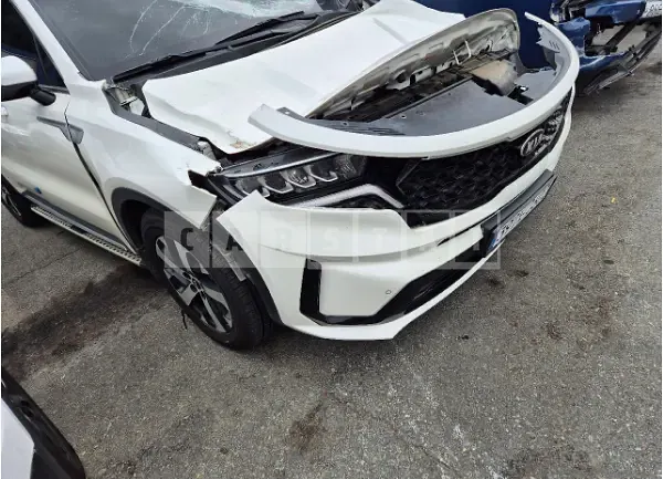 Photo 2 of 10: 2021 Kia Sorento — Korean insurance auction