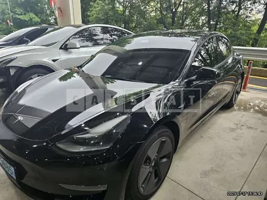Photo 2 of 13: 2022 Tesla Model 3 LongRange, VIN 5YJ3E1EBXNF236338 — Korean insurance auction