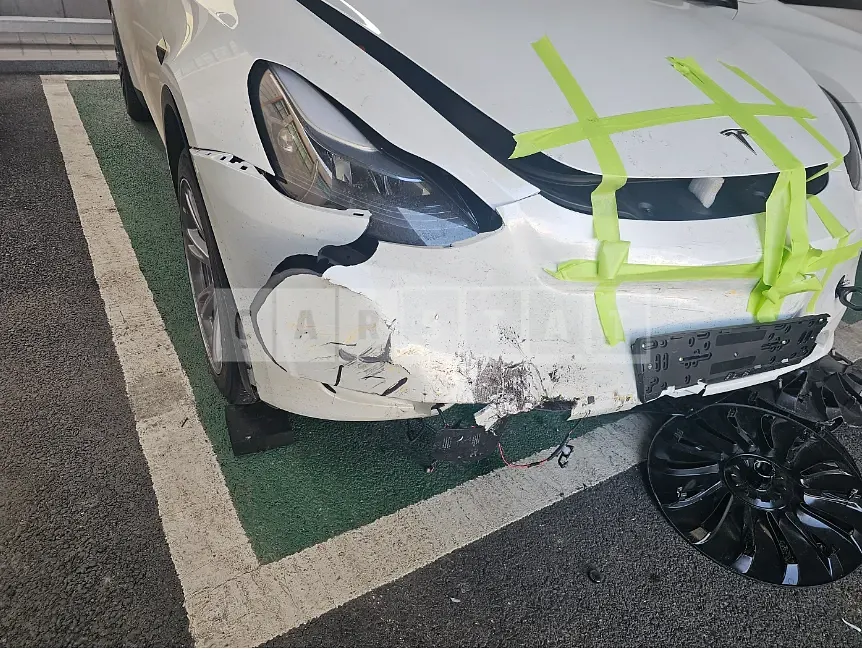 Photo 2 of 12: 2024 Tesla Model Y RWD, VIN LRWYGCFS8RC206099 — Korean insurance auction