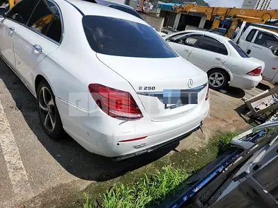 Photo 1 of 6: 2019 Mercedes-Benz E250 — Korean insurance auction