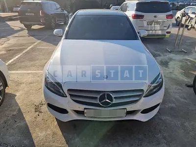Photo 1 of 15: 2016 Mercedes-Benz C 200d, VIN WDDWF3HB5GF318743 — Korean insurance auction