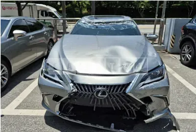 Photo 1 of 21: 2023 Lexus ES300h — Korean insurance auction