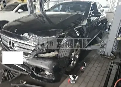 Photo 1 of 11: 2018 Mercedes-Benz E 200 — Korean insurance auction