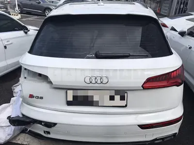 Photo 1 of 25: 2020 Audi SQ5 TDI, VIN WAUZZZFY3L2083556 — Korean insurance auction