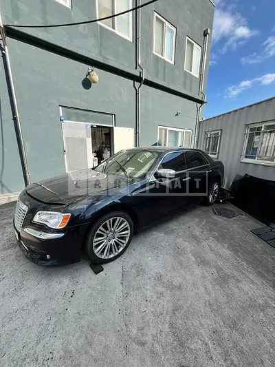 Photo 1 of 3: 2014 Mercedes-Benz Chrysler 300C 3.6 — Korean insurance auction