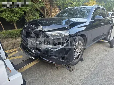 Photo 1 of 9: 2025 Mercedes-Benz GLC 220 d 4Matic — Korean insurance auction