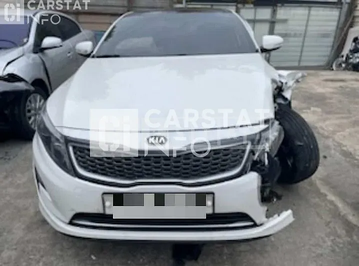 Photo 2 of 13: 2015 Kia K5, VIN KNAGN41CBFA089849 — Korean insurance auction