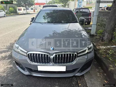 Photo 1 of 48: 2022 BMW 520i, VIN WBA11BH01NCJ86149 — Korean insurance auction
