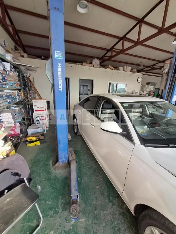 Photo 2 of 12: 2014 Audi A6 3.0 TDI quattro — Korean insurance auction