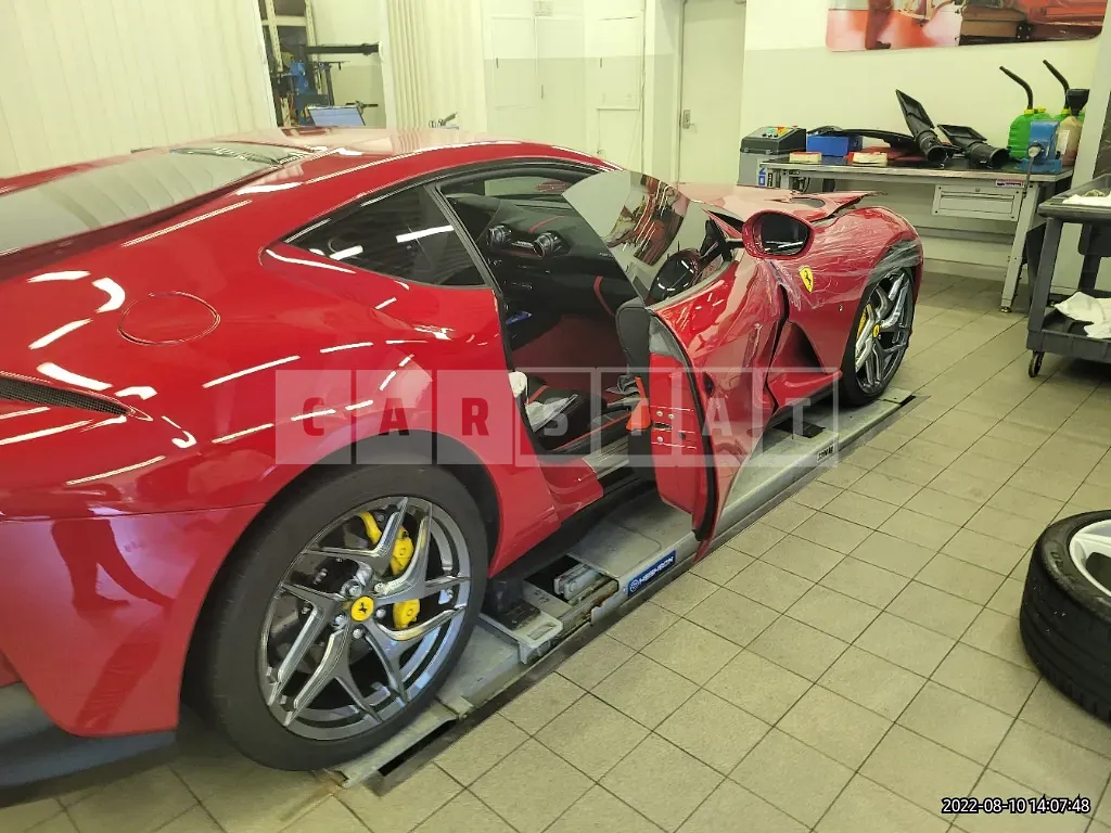 Photo 2 of 50: 2020 Ferrari 812 Superfast, VIN ZFF83CLL6L0253721 — Korean insurance auction