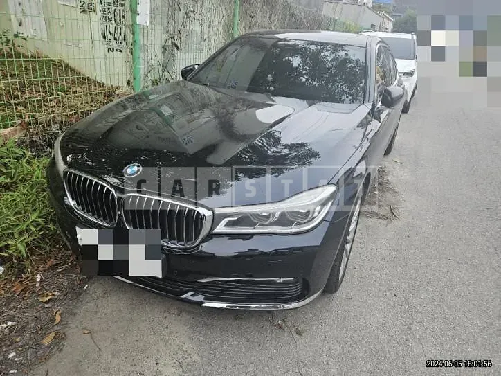 Photo 2 of 45: 2016 BMW 730Ld xDrive (2015 Modified Model) — Korean insurance auction