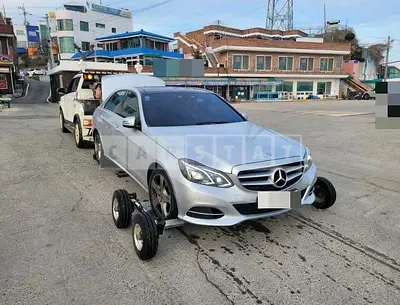 Photo 1 of 7: 2014 Mercedes-Benz Substance E250 CDI 4Matic — Korean insurance auction