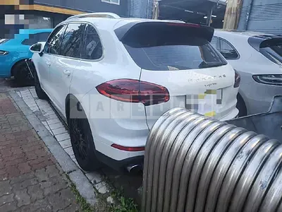 Photo 1 of 34: 2016 Porsche Cayenne Diesel — Korean insurance auction