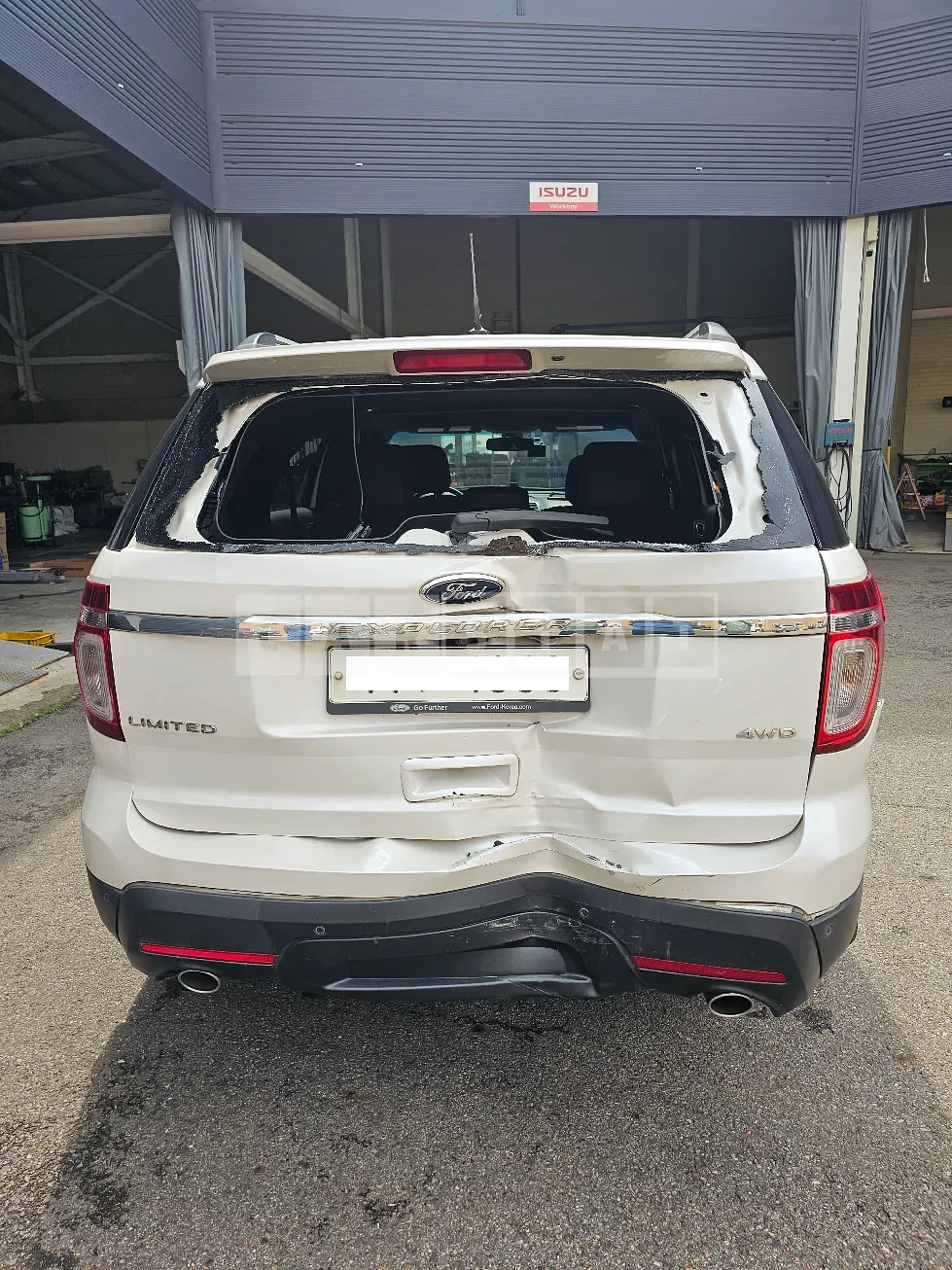 Photo 2 of 14: 2015 Ford Explorer, VIN 1FM5K8F83FGC20160 — Korean insurance auction