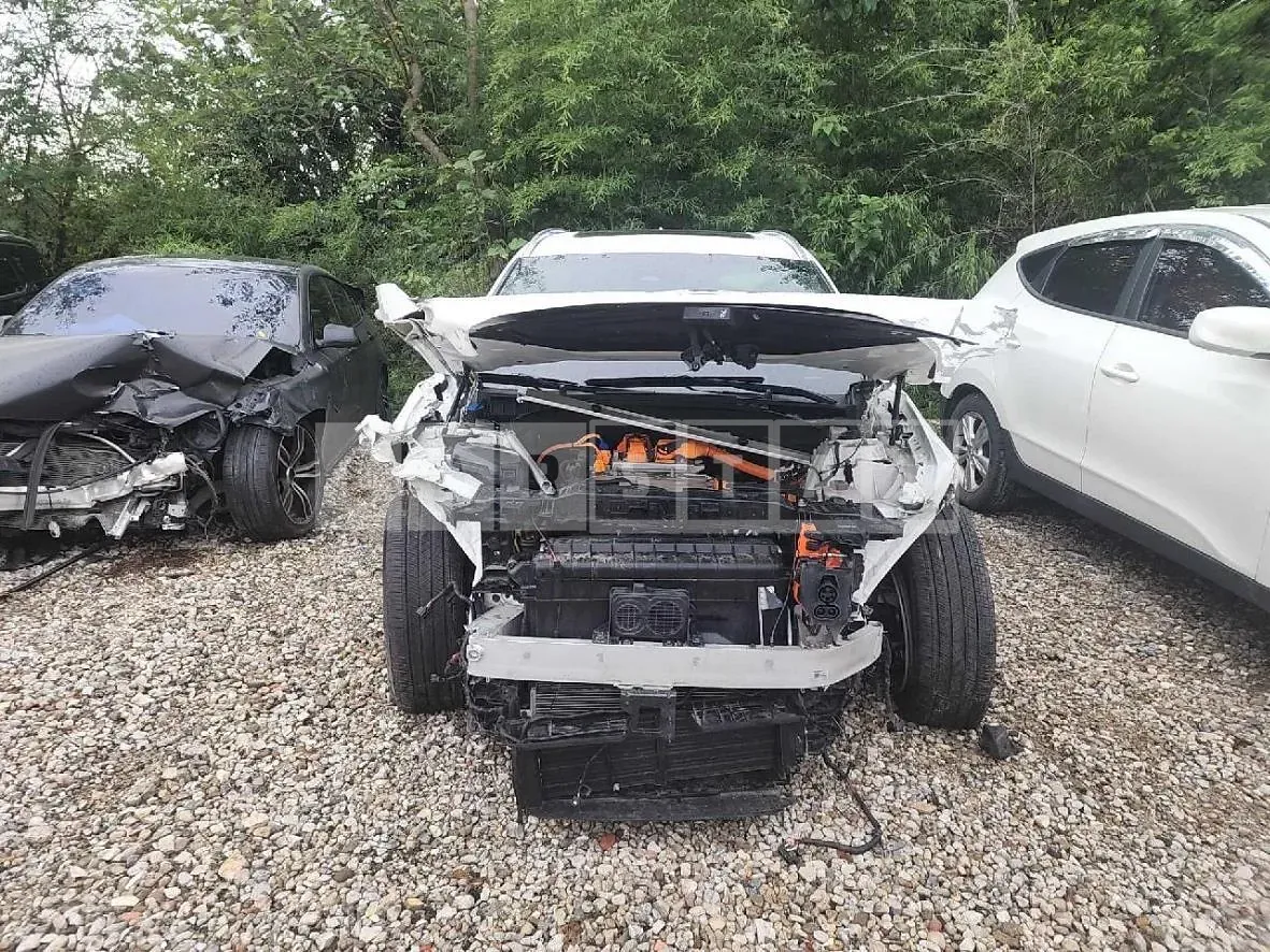 Photo 2 of 11: 2022 Genesis GV70 Electric — Korean insurance auction