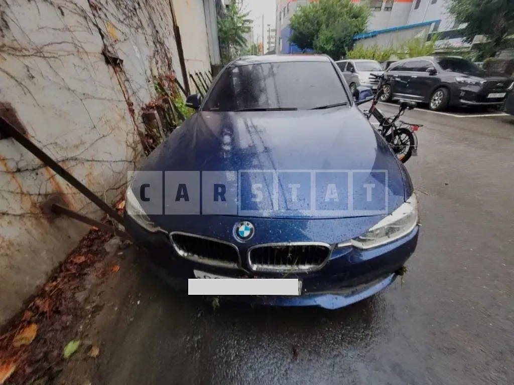 Photo 2 of 9: 2016 BMW 320d, VIN WBA8C5109GK636353 — Korean insurance auction