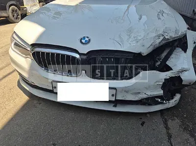 Photo 1 of 28: 2018 BMW 520d — Korean insurance auction