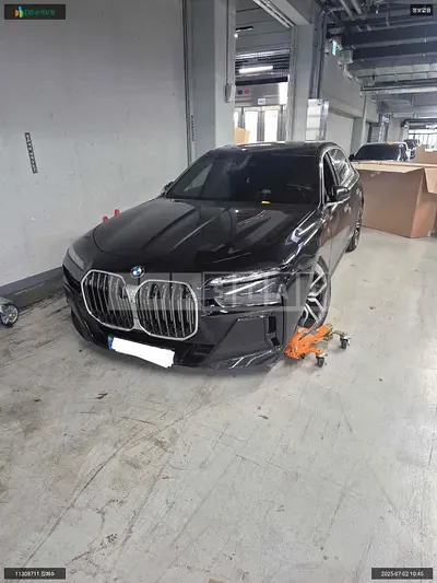 2023 BMW 740i
