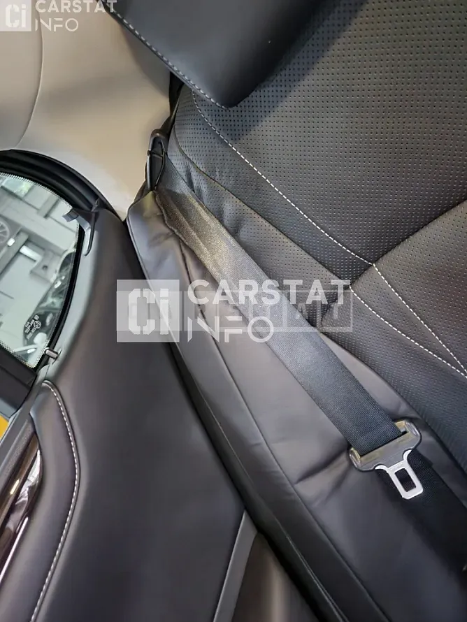Photo 2 of 10: 2020 Lexus ES300h — Korean insurance auction