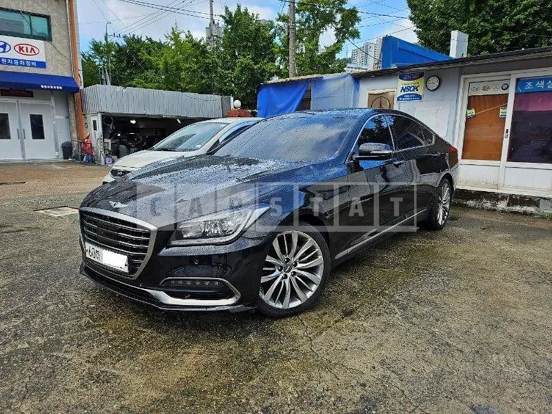 Photo 2 of 48: 2018 Hyundai Genesis /G80, VIN KMHGM41DBJU293840 — Korean insurance auction