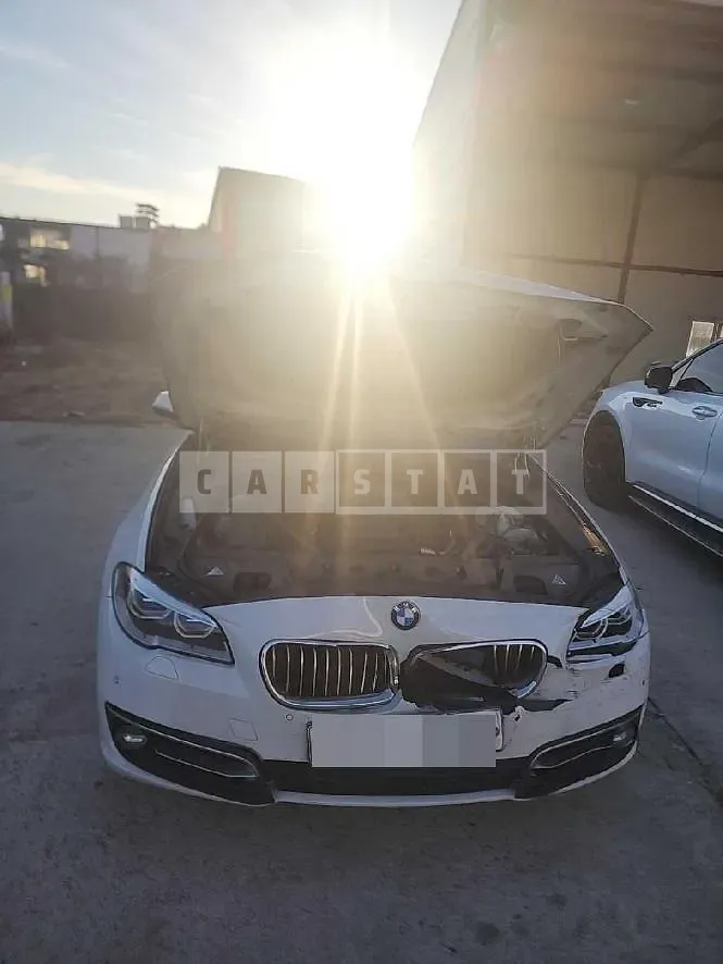 Photo 2 of 72: 2015 BMW 520d xDrive, VIN WBA5E7106FGK08945 — Korean insurance auction