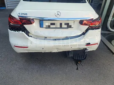 Photo 1 of 30: 2021 Mercedes-Benz E250, VIN W1KZF4FB4MA926204 — Korean insurance auction