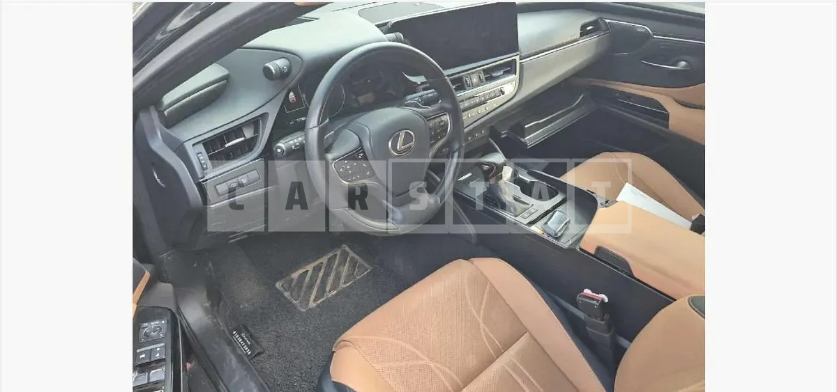 Photo 2 of 30: 2025 Lexus ES300h — Korean insurance auction