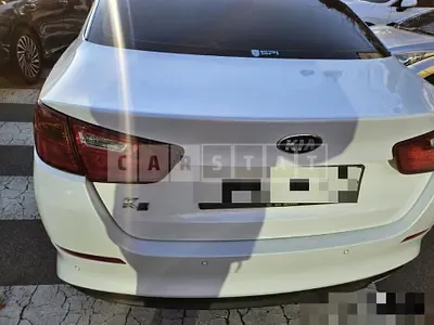 Photo 1 of 11: 2015 Kia K5 2.0 — Korean insurance auction