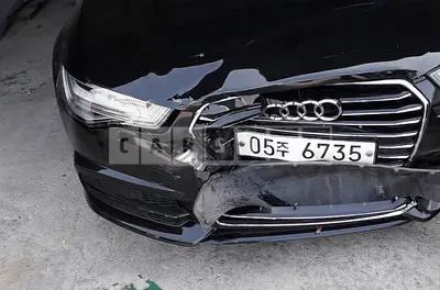 Photo 1 of 28: 2017 Audi A6 40 TFSI quattro, VIN WAUZZZ4G2HN030461 — Korean insurance auction