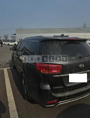 Photo 2 of 50: 2019 Kia Carnival — Korean insurance auction