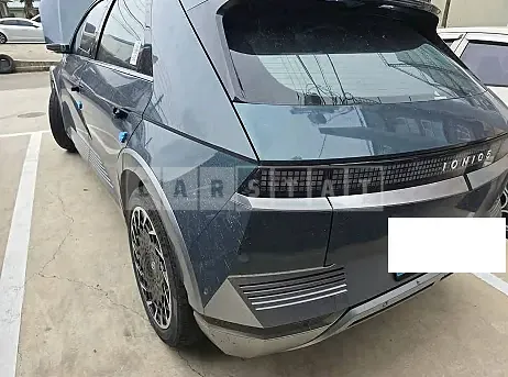 Photo 2 of 14: 2022 Hyundai Modern Ionic 5 — Korean insurance auction